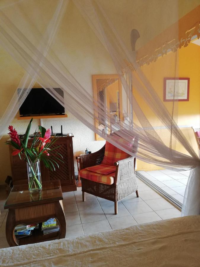 Bigouz Residence La Plage De L'Anse Caritan Sainte-Anne Exterior foto